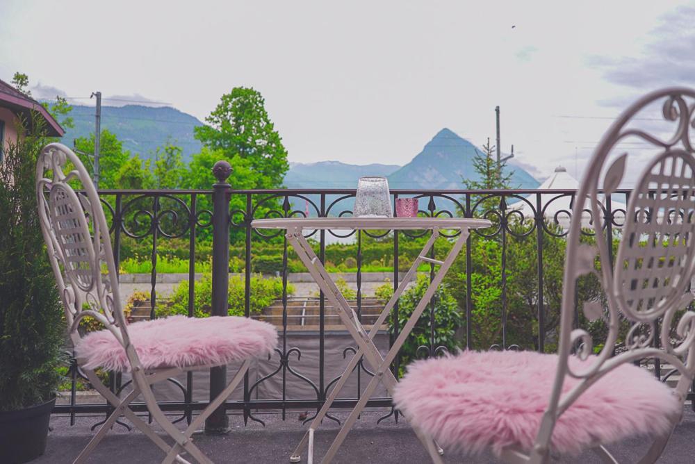 Lake Guest Haus Darligen Экстерьер фото
